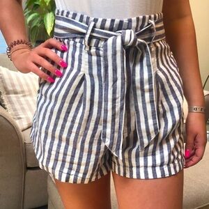 Cynthia Rowley 100% Linen Striped Paper Bag Shorts High Waisted Size 8